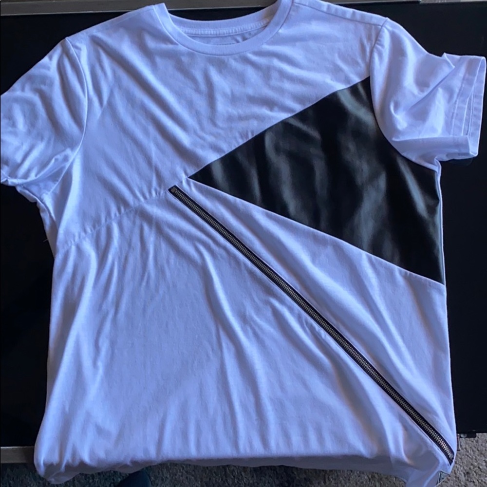 Guess shirt